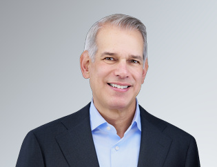 Adam  Feuer